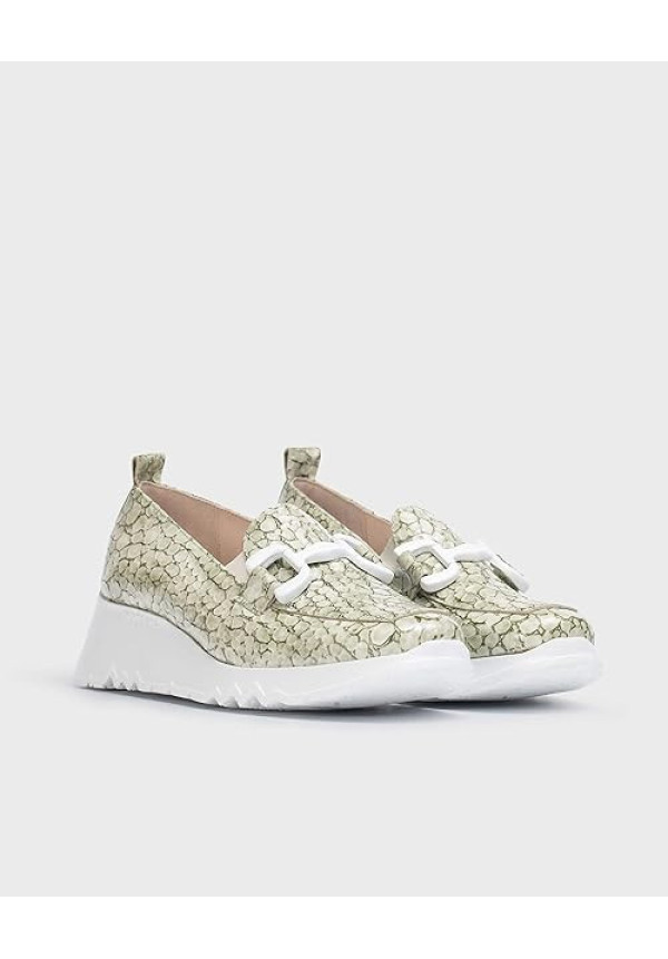  MOCASIN WONDERS 